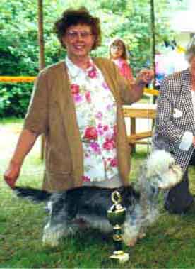 Dandie des Kahres - Ch. Gulliver z Roxburku Sun